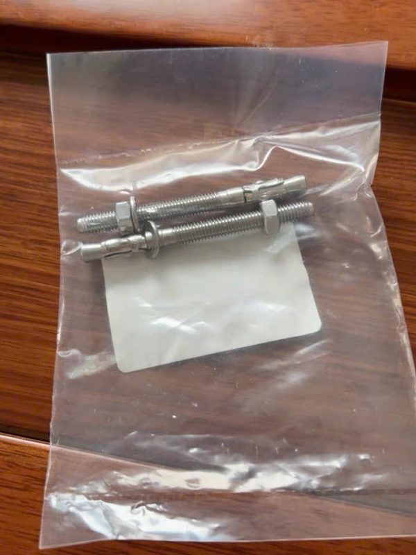 Bu Lông Nở 3 Cánh Inox M12x100